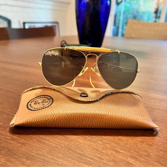 VINTAGE BEL RAY-BAN
GEP RB3 UV TRU-GREEN OUTDOORSMAN AVIATOR SUNGLASSES - Picture 3 of 3